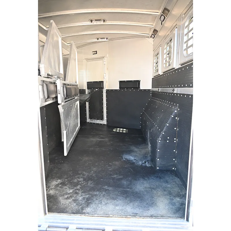 2012 Platinum 3 Horse Trailer 12' LQ, Slide Out, Pod, Generator