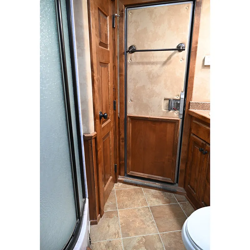 2012 Platinum 3 Horse Trailer 12' LQ, Slide Out, Pod, Generator