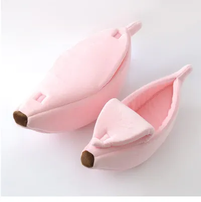 Banana Cat Bed - Cozy and Cute Pet Sleeping Pod