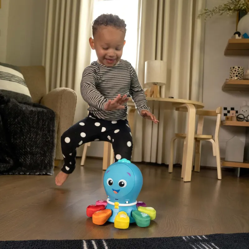 Go Opus Go 4-in-1 Play & Chase Pal