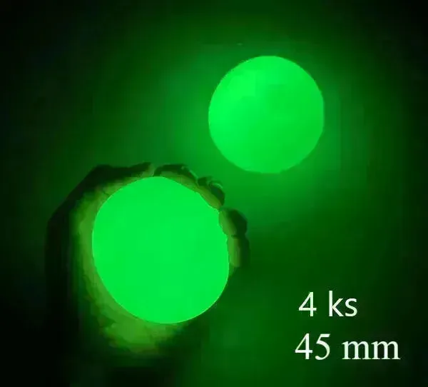 Sticky Wall Ball Decompression Ceiling  Sticky Target Ball Squeeze Vent Ball
